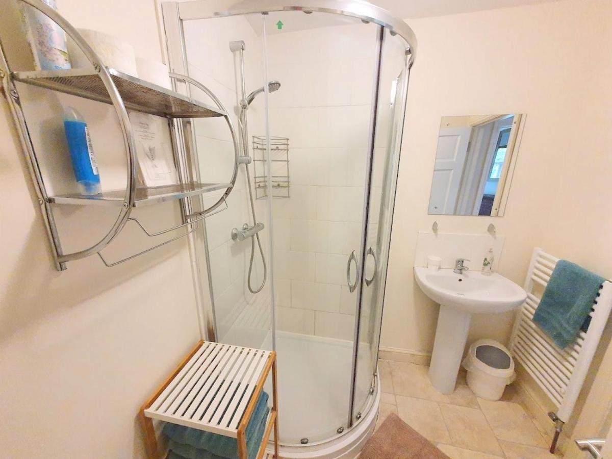 Bassett Flat With 2 Bedrooms And Superfast Wi-Fi سيتينغبورن المظهر الخارجي الصورة