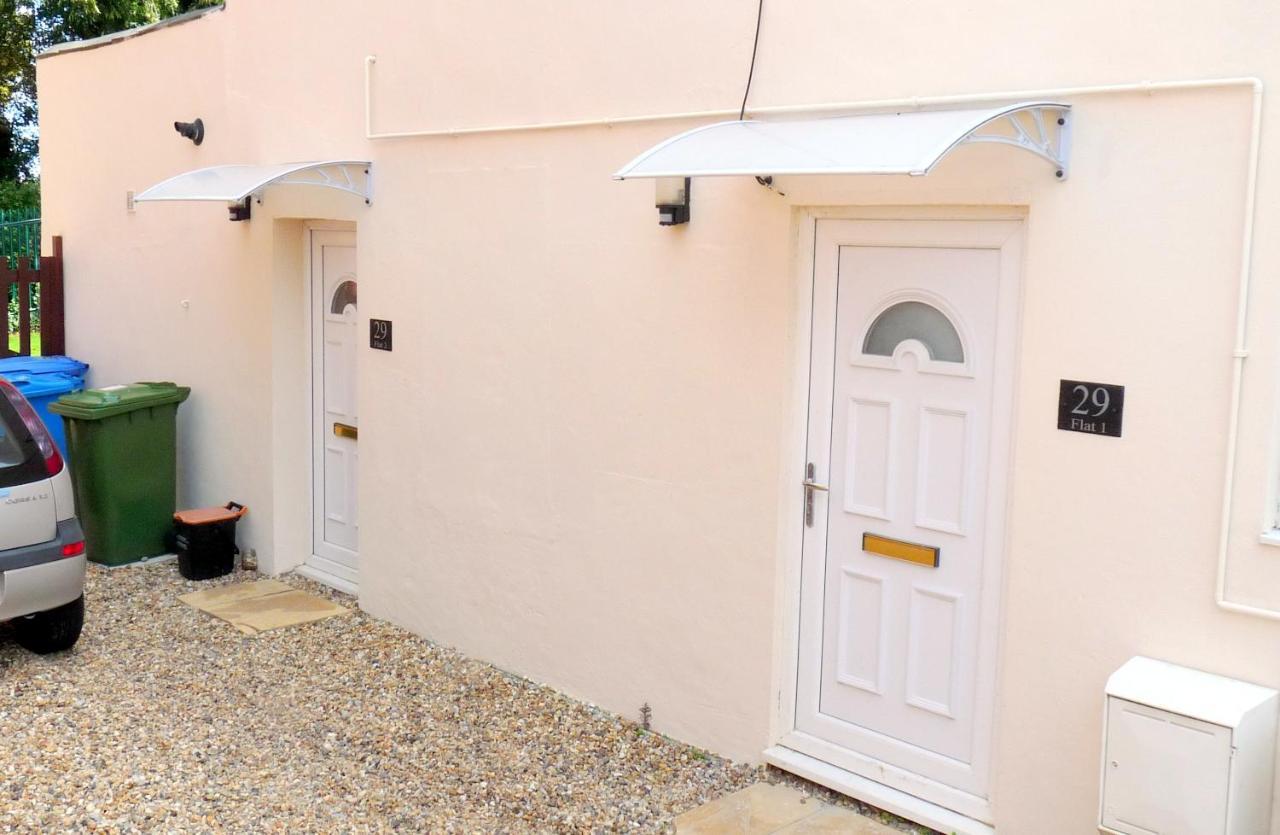 Bassett Flat With 2 Bedrooms And Superfast Wi-Fi سيتينغبورن المظهر الخارجي الصورة